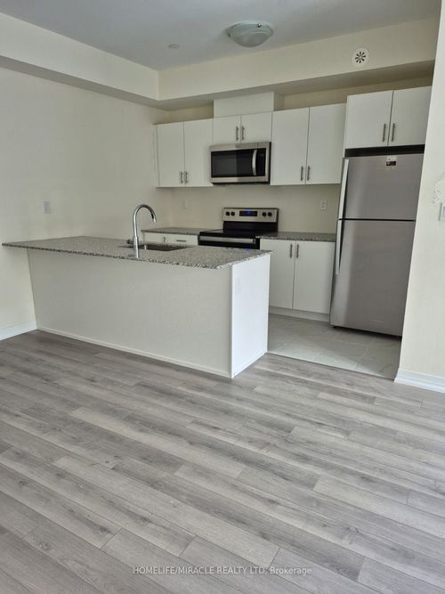 1-155 Tapscott Rd, Toronto, ON, M1B2L2 | Card Image