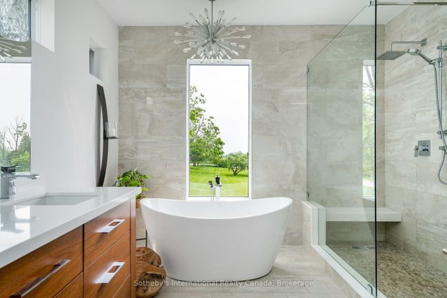 2566 5 Th Line, House other with 4 bedrooms, 3 bathrooms and 4 parking in Creemore ON | Image 21