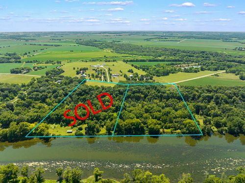 001 N 4201st Rd, Sheridan, IL, 60551 | Card Image