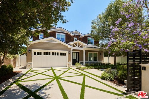 5054 Haskell Ave, Encino, CA, 91436-3111 | Card Image