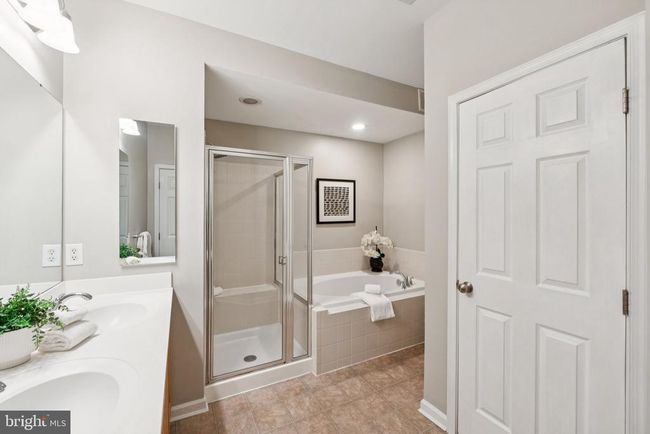7506A - 7506 Stoney Run Dr, Townhouse with 3 bedrooms, 3 bathrooms and null parking in HANOVER MD | Image 12