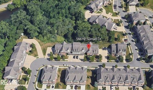 56619 Sunset Dr, Shelby Township, MI, 48316-5747 | Card Image