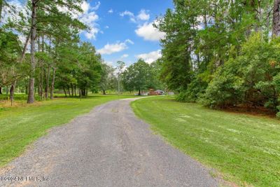 585 Whoa Lane, House other with 3 bedrooms, 2 bathrooms and null parking in Bryceville FL | Image 2