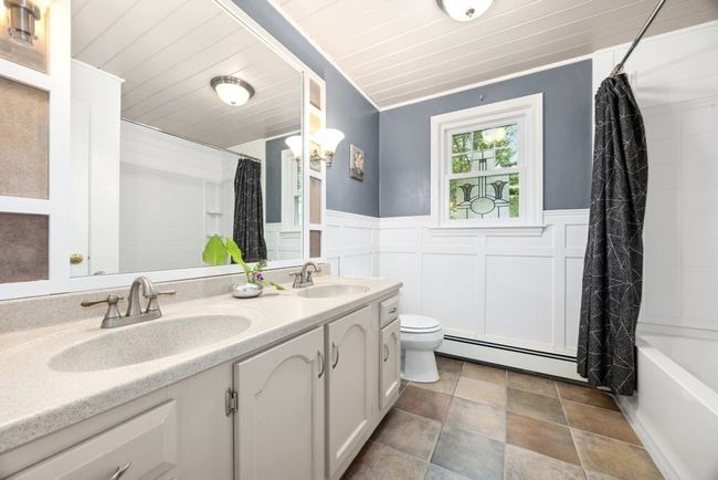 69 Oak Ave, House other with 4 bedrooms, 3 bathrooms and 4 parking in Northborough MA | Image 22