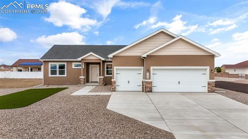 729 E Campbell Ln, Pueblo West, CO, 81007 | Card Image