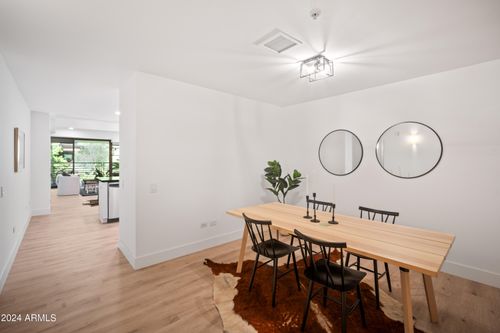 2010-7157 E Rancho Vista Dr, Scottsdale, AZ, 85251-1494 | Card Image