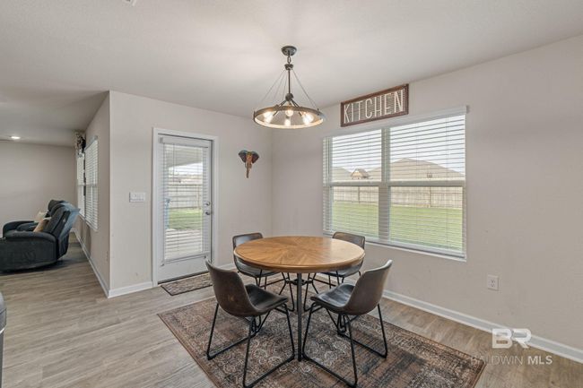 Dining Area | Image 17