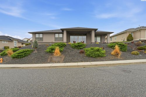 1359 White Bluffs Street, Richland, WA, 99352 | Card Image