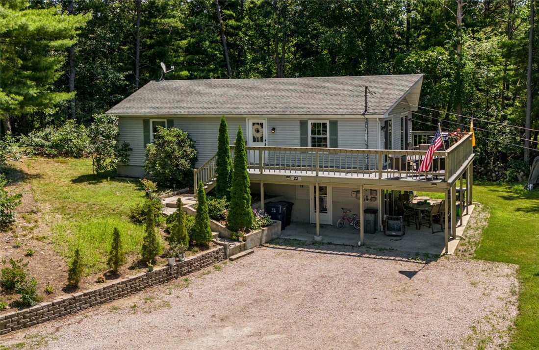 Gilman Rd, Hope Valley, RI 02832