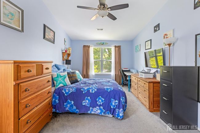 54 Kensington Dr, Townhouse with 3 bedrooms, 2 bathrooms and null parking in Piscataway NJ | Image 6