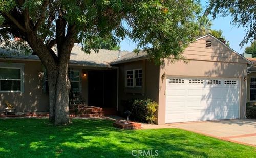13627 Huston St, Sherman Oaks, CA, 91423 | Card Image