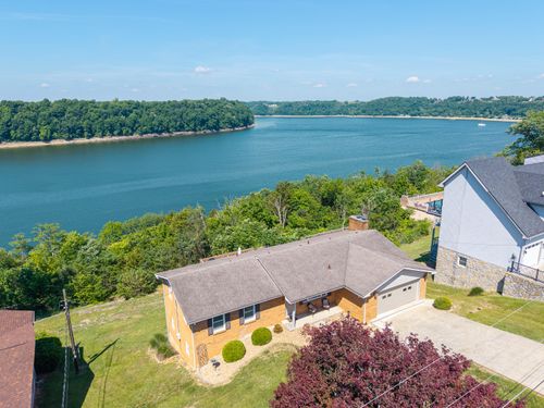 235 Lakeview Drive, Somerset, KY, 42503 | Card Image
