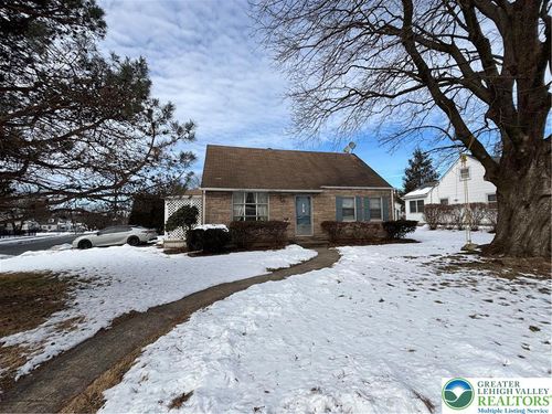 2677 South St, ALLENTOWN, PA, 18104-6164 | Card Image