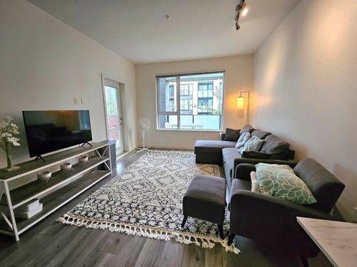 209-9250 University High St, Burnaby, BC, V5A0B3 | Card Image