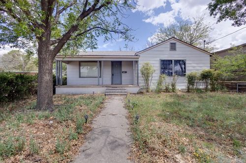 107 W 10th St, Big Spring, TX, 79720-2900 | Card Image