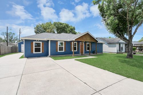 c669d-19038 County Road 669d, Alvin, TX, 77511-1088 | Card Image