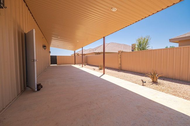 7113 E County Road 114, House other with 4 bedrooms, 4 bathrooms and 3 parking in Midland TX | Image 76