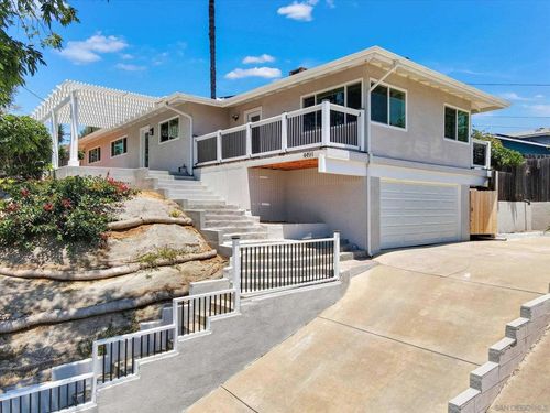 4491 Glen St, La Mesa, CA, 91941-6612 | Card Image