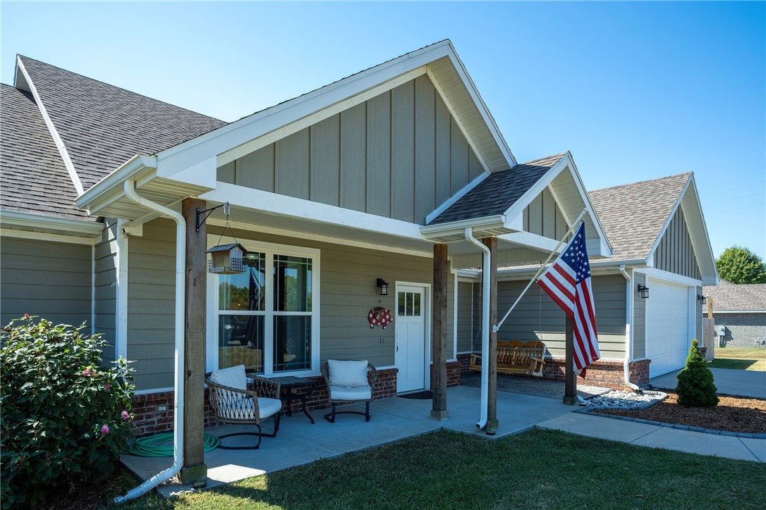 Ridge Rd, Gravette, AR 72736