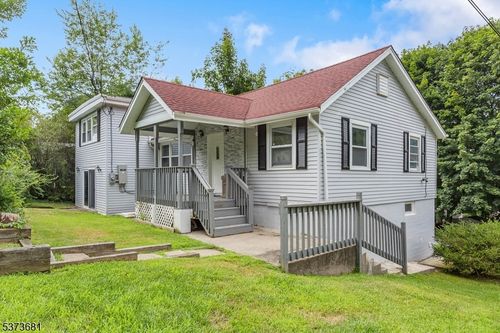 67 Nolans Point Rd, Lake Hopatcong, NJ, 07849-1924 | Card Image