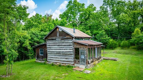 284 Buzzard Roost Rd, Bulls Gap, TN, 37711-4113 | Card Image