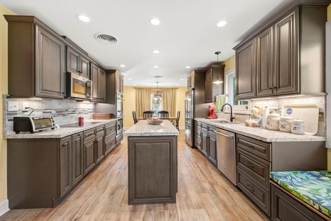 3211 County Road 237, House other with 4 bedrooms, 3 bathrooms and 2 parking in Alvin TX | Image 16