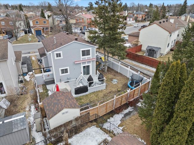 1456 Prestone Dr, House other with 3 bedrooms, 2 bathrooms and 2 parking in Orléans ON | Image 33