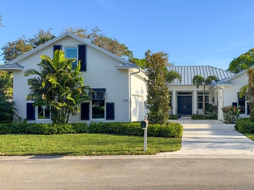 233 Oak Hammock Circle Sw, Vero Beach, FL, 32962 | Card Image