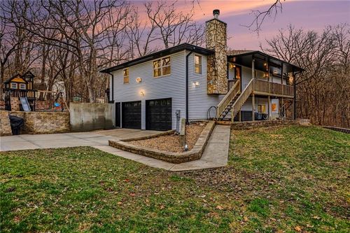 1960 Nw 550th Rd, Kingsville, MO, 64061-9180 | Card Image