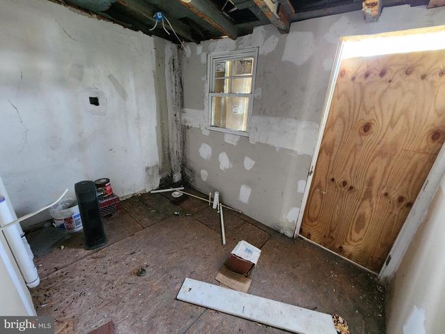 318 S Payson St, Townhouse with 2 bedrooms, 1 bathrooms and null parking in BALTIMORE MD | Image 7