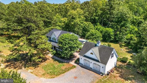 24249 Mcintosh Rd, HOLLYWOOD, MD, 20636-2202 | Card Image