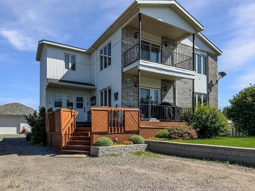 1012 Prince St, Hearst, ON, P0L1N0 | Card Image