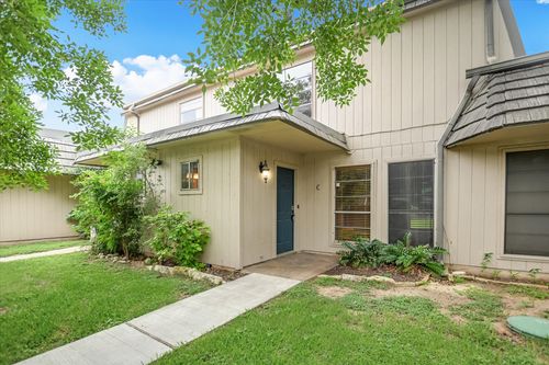 c-700 Castle Ridge Rd, Austin, TX, 78746-5174 | Card Image