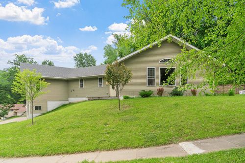 2391 Brooks Ave, Red Wing, MN, 55066-3971 | Card Image