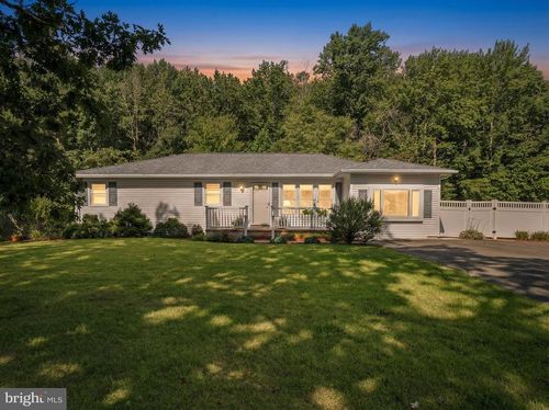 19 Highbridge Rd, NEW EGYPT, NJ, 08533-1323 | Card Image