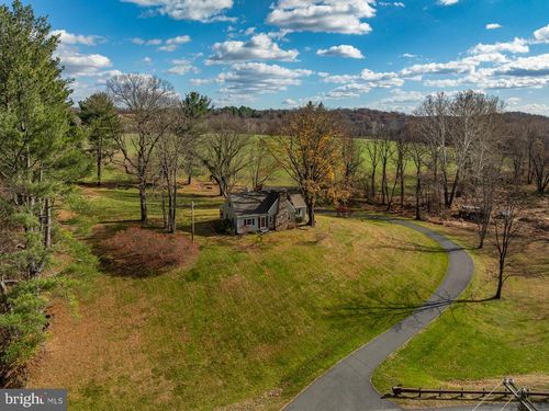 570 Lewisville Rd, Lincoln University, PA, 19352-9128 | Card Image