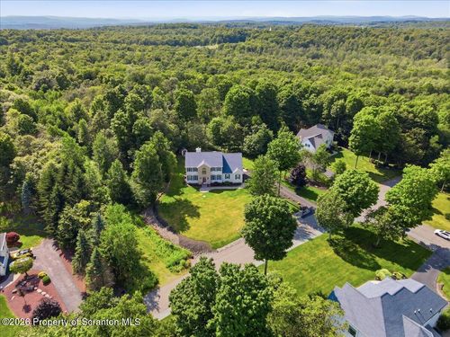 26 Pinewood Dr, Covington Twp, PA, 18424-9454 | Card Image