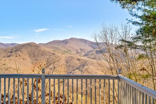 889 Big Ridge Rd, Franklin, NC, 28734 | Card Image