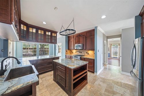 2502 Sea Horse Ct, Seabrook, TX, 77586-7506 | Card Image