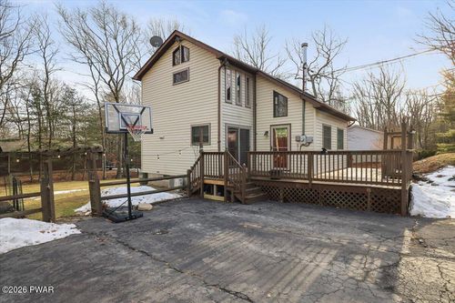 144 Basswood Dr, Dingmans Ferry, PA, 18328-4201 | Card Image