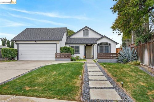 1781 Chandon Way, Oakley, CA, 94561-3051 | Card Image