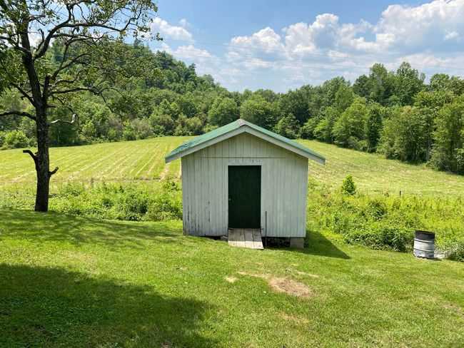 648 Hayes Creek Rd, House other with 3 bedrooms, 1 bathrooms and null parking in Strunk KY | Image 7