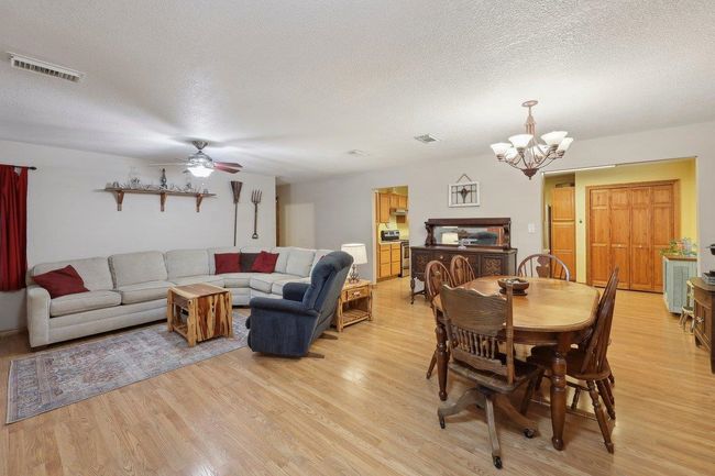 3 - 13872 Shellhammer Rd, House other with 4 bedrooms, 2 bathrooms and null parking in Winnie TX | Image 4