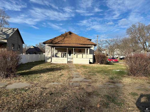 713 20th St, Belleville, KS, 66935-2108 | Card Image