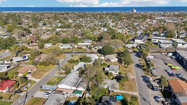 340 Sailfish Dr E, House other with 3 bedrooms, 2 bathrooms and null parking in ATLANTIC BEACH FL | Image 39