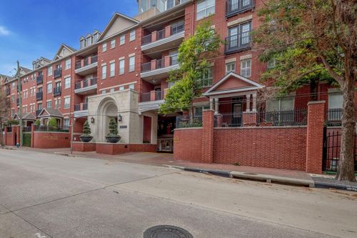 436-2400 Mccue Rd, Houston, TX, 77056-5124 | Card Image