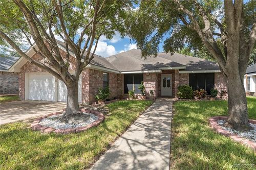 7213 N 33rd St, McAllen, TX, 78504-4958 | Card Image