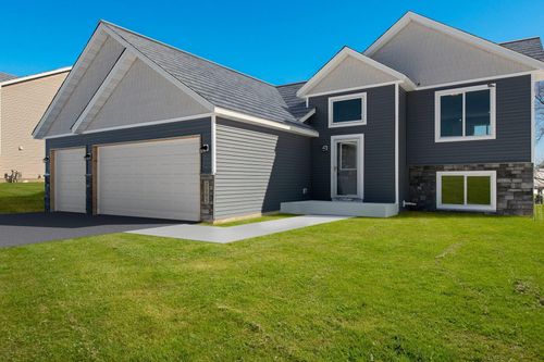 106 Maple Ct, CANNON FALLS, MN, 55009-5566 | Card Image