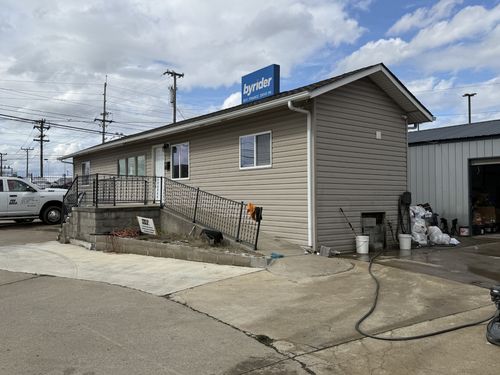 1521 Gallatin Pike N, Madison, TN, 37115-2158 | Card Image