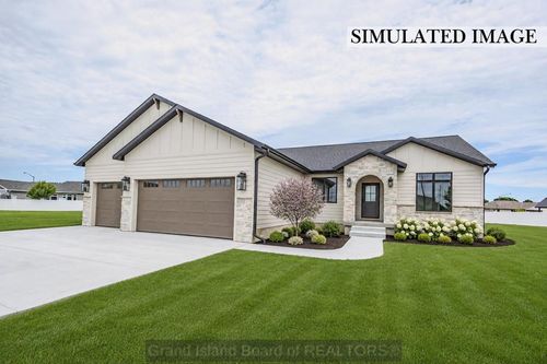 3309 Torrey Pines Pl, Grand Island, NE, 68803-5616 | Card Image